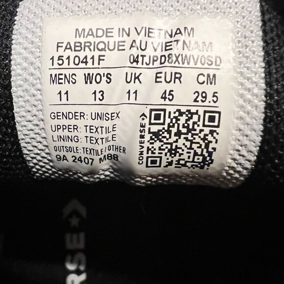 Chuck Taylor Converse - Picture 4 of 4